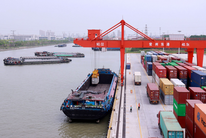 ��óˮ�˼�װ������ռ�����