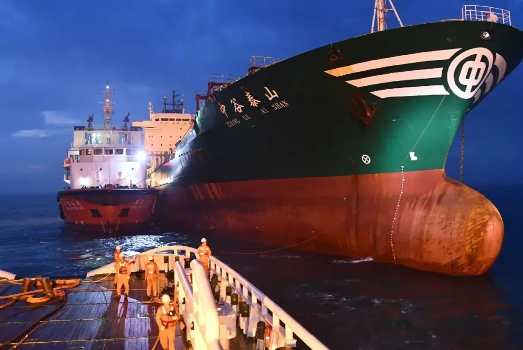 6��19����ҹ������һ�Ҽ�װ�䴬��ҹʧ��