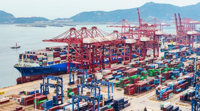 2023���ϰ������¼�װ��������14,919��TEU