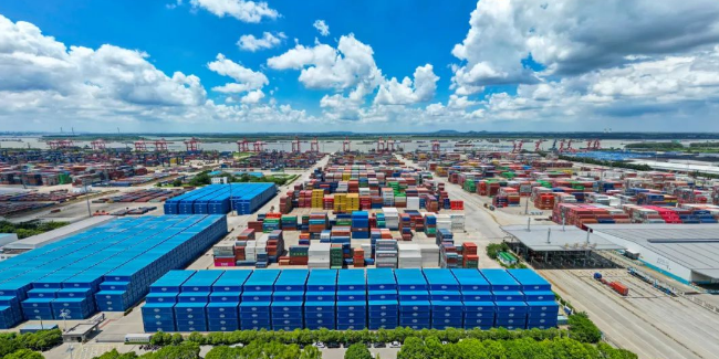 �Ͼ��۽����ܳ����ںӵ�һ���