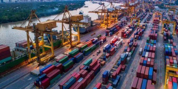 �����Ⱥ����������˼�װ���޷��˳�