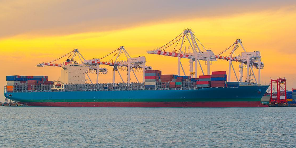 �ھ�һ����С���˻�����˾����Խ��Խ��