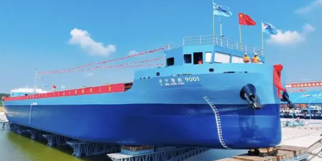 �ںӼ�װ�亽��&ldquo;��ɫ&rdquo;����