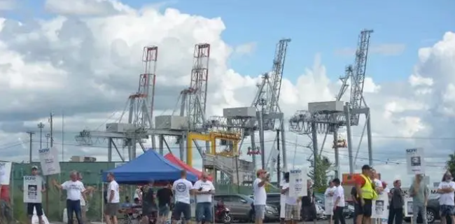 ����ע�أ����ô�װ��ڰ�����Ъ��